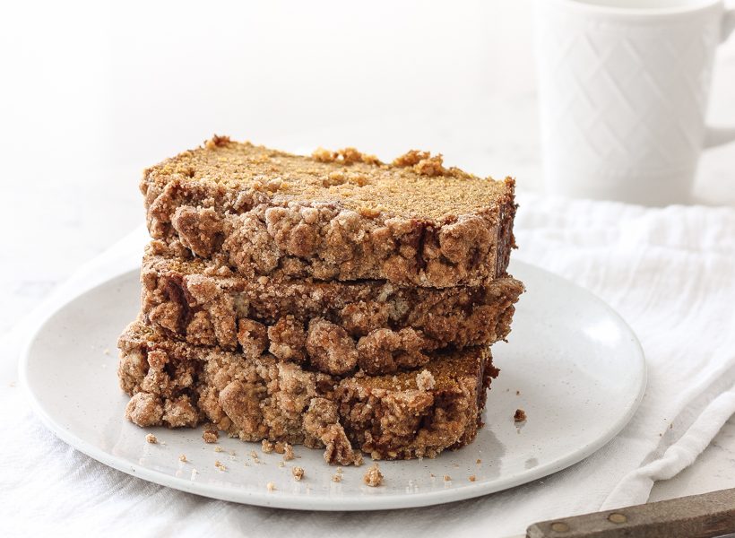 The best pumpkin bread with a crunchy cinnamon streusel topping that bakes up perfectly every time.